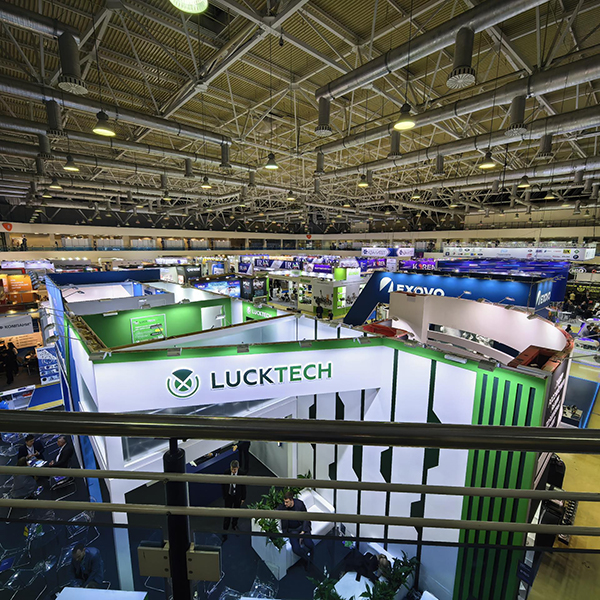 8E870E625B6A1FAE9015B726AE67835D_COMPRES