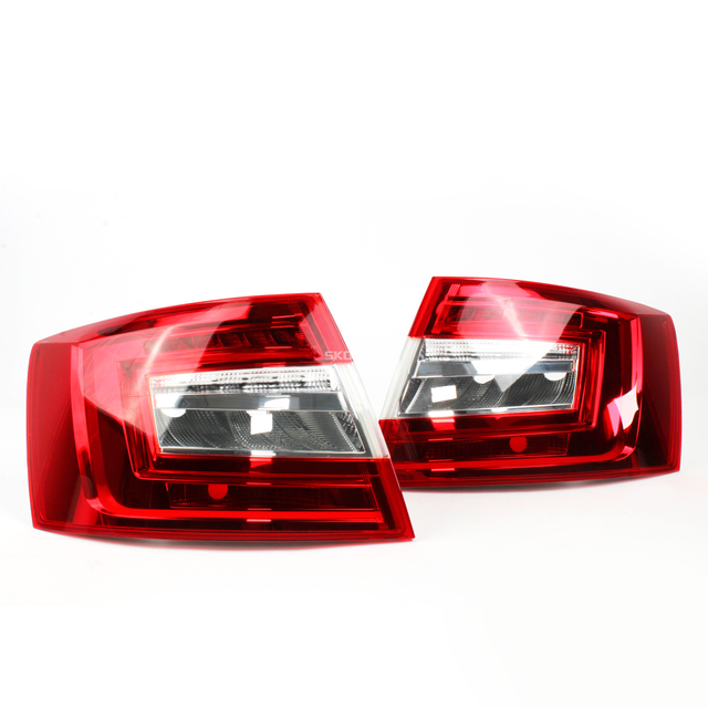 Luces traseras para Skoda Octavia 2018 Lámparas de freno 5E5945111B 5E5945112B