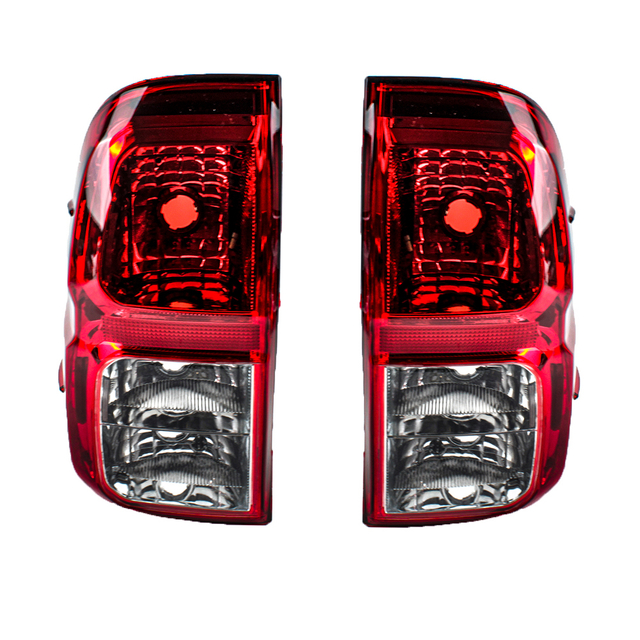Lámpara trasera para Toyota Hilux REVO SR5 Z-Edition 2015 2016 2017 2018 2019 2020 TS191665 TS191664