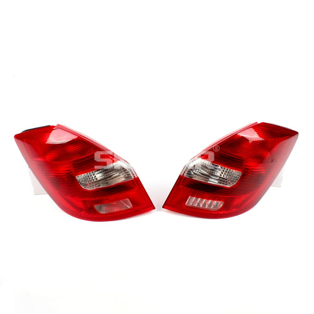 Lámpara de luces traseras para Skoda Fabia MK2 2007 2008 2009 2010 Lámparas de freno 5J0945005 5J0945006